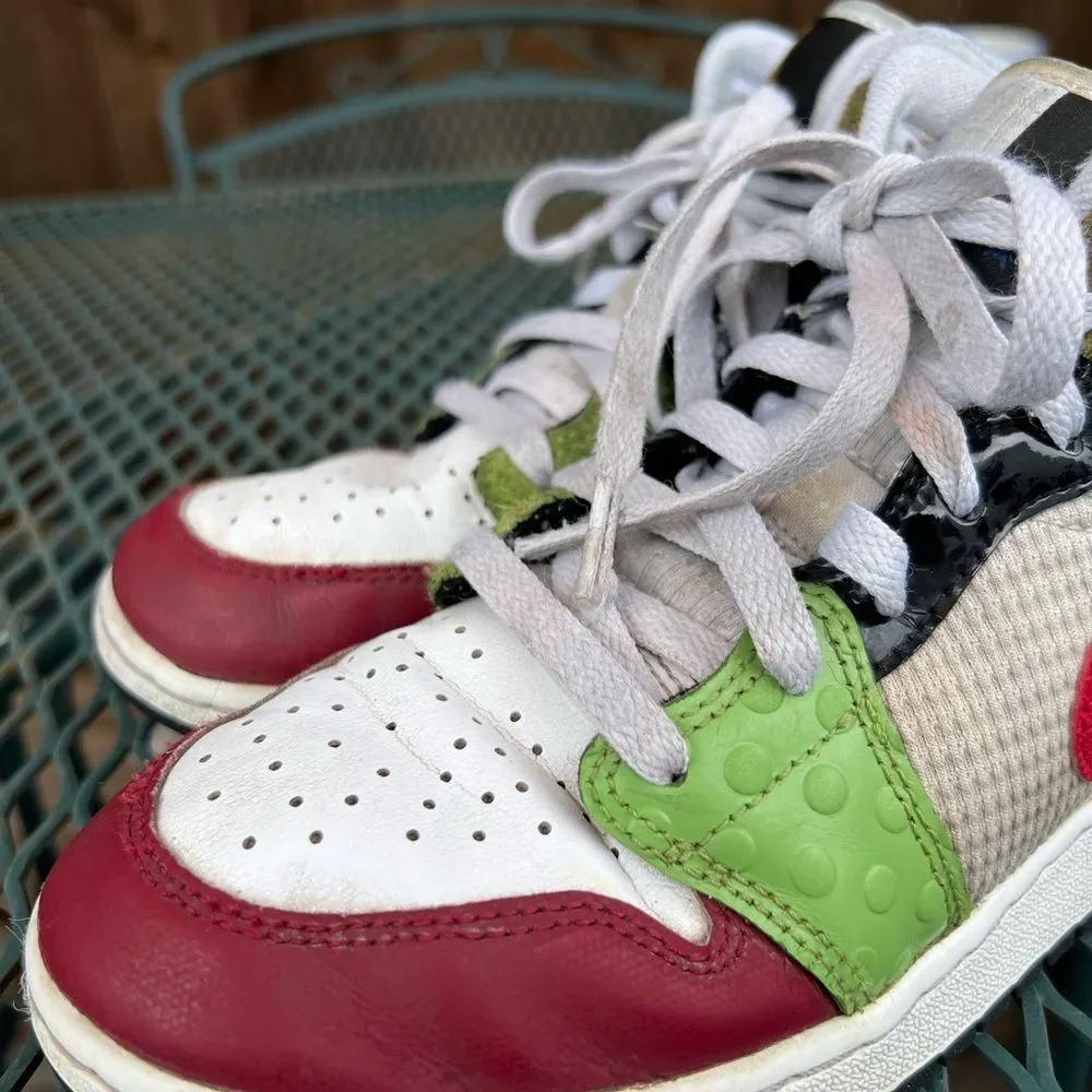 Nike Boys Kids Sneakers in Red, Green, and Gold 5Y